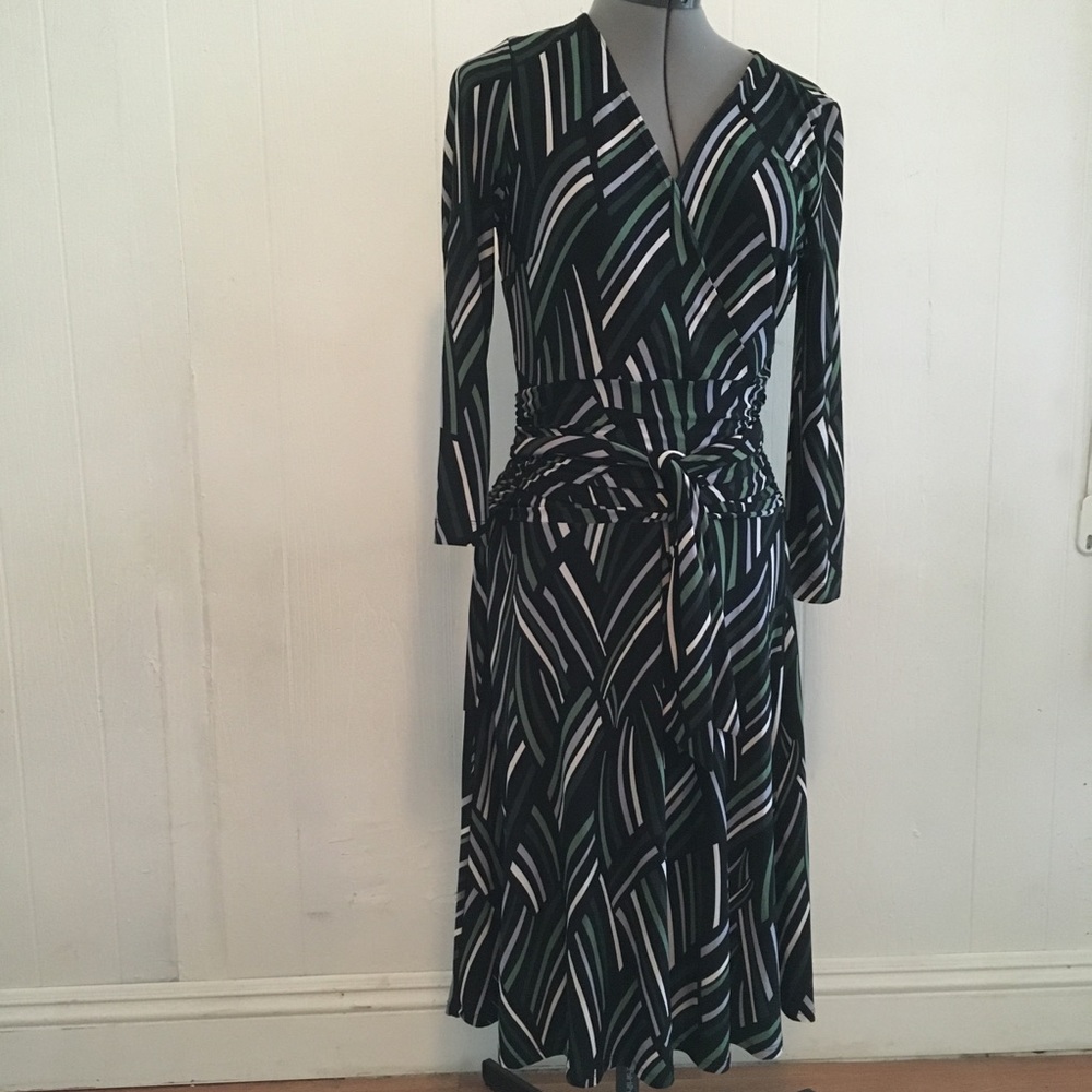 Nine West Multiple color dress size 6